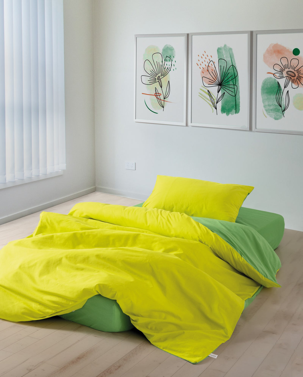 Cozy Home Popping Colors Single Duvet Cover Set with Elastic Sheets Sage Yellow-Green