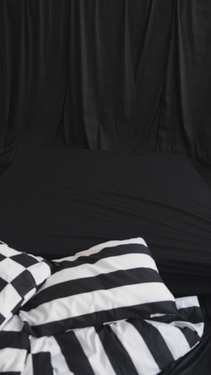 Cozy Home Mono Çift Kişilik Lastikli Çarşaflı Nevresim Takımı Code Siyah