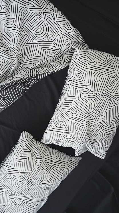 Cozy Home Mono Tek Kişilik Lastikli Çarşaflı Nevresim Takımı Maze Siyah